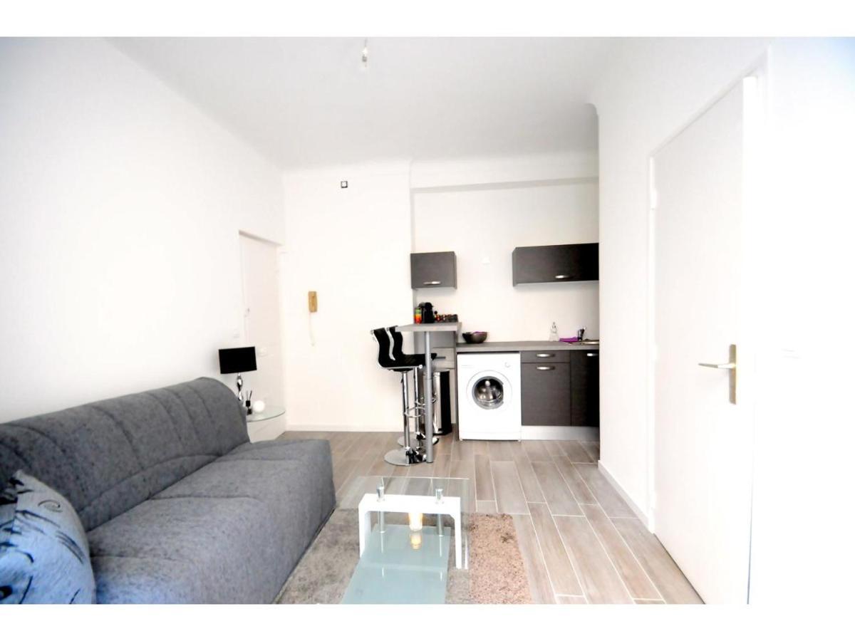 Superbe Studio Meuble Cosy Avec Lit Superconfort Au Calme Jean Medecin Nice Exterior photo